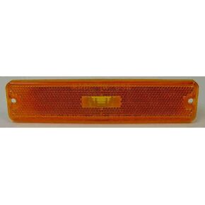 Omix-Ada | 12401.06 | Side Marker Light Assembly, Amber | OE Reference: 56001424 | Fits 1987-1995 Jeep Wrangler YJ