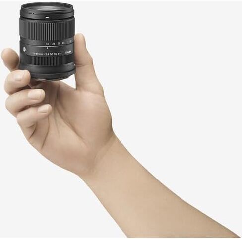 18-50mm f2.8 DC DN Contemporary Lens for Sony E with Sunshine Photo Professional Bundle - 4 Years USA Manufacturer Warranty in Saudi Arabia