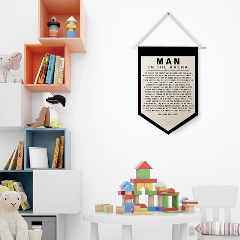 Qpenm Man in the Arena Wall Art ، اقتباسات تحفيزية لافتة قماش معلقة ، ديكور الجدار الملهم ، Teddy Roosevelt ونقلت معلقة ملصقات علامات الراية المعلقة للمكتب ديكور المنزل in Kuwait