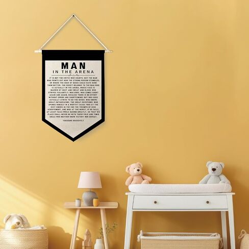 Qpenm Man in the Arena Wall Art ، اقتباسات تحفيزية لافتة قماش معلقة ، ديكور الجدار الملهم ، Teddy Roosevelt ونقلت معلقة ملصقات علامات الراية المعلقة للمكتب ديكور المنزل in Kuwait
