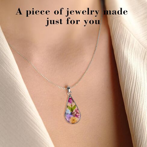 14k Gold Plated Pressed Flower Pendant Necklace for Women,birthday gifts for mom,Fashion Necklace Jewelry in Kuwait