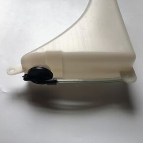 1PCS Auxiliary kettle OEM 16470-0C040 164700C040 in Saudi Arabia