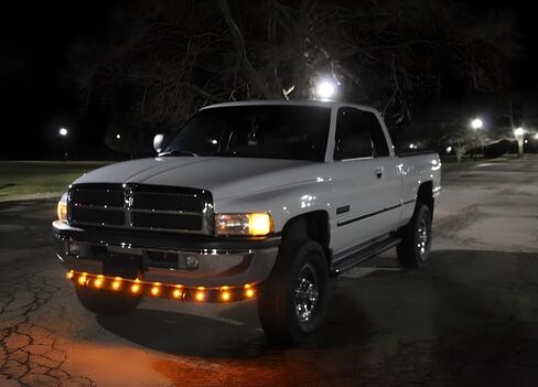 iJDMTOY 20pc Set Xenon White LED Front Bumper Valance Accent Running Light Kit/LED Air Dam Light Kit, Compatible with Dodge/Chevy/GMC HD, Ford Super Duty Trucks or Semi Trucks in Saudi Arabia