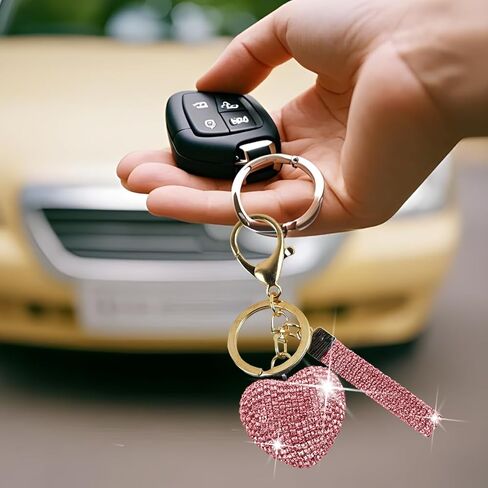 سلسلة مفاتيح Bling Car ، سلسلة مفاتيح Crystal Rhinestone Love Heart ، إكسسوارات مفاتيح تلقائية لطيفة ، Universal Fit (Champagne) in Kuwait