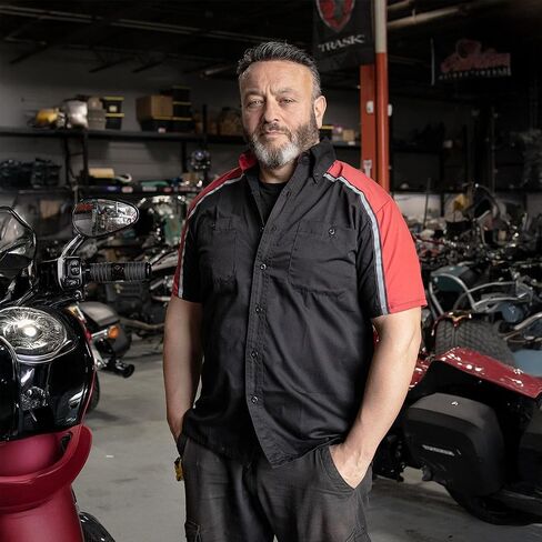 شركة Milwaukee Motorcycle Clothing Co. MDM11606 Men Black and Red Button Up Mechanic Dirt in Saudi Arabia