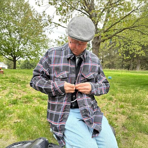LVAD Men’s Flannel Shirt – HeartMate 3 Gear, Adjustable & Breathable with Battery Controller Pockets – Comfortable & Durable in Saudi Arabia