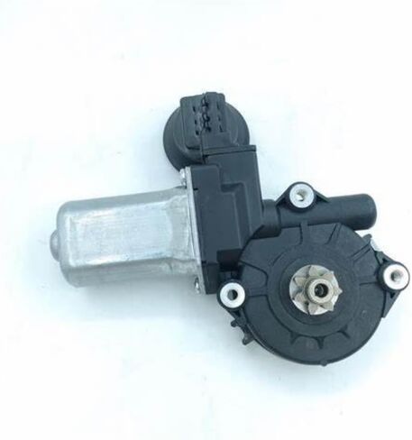 1PCS Front door lifting motor RH OEM 857100R040 85710-0R040 in Saudi Arabia