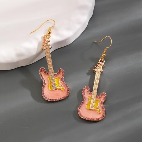 COADIPRESS DAINTY MUSION GUITAR أقراط للنساء مكعب الزركونيا بلورات الصخور اللؤلؤة الصخور التي تتدلى في القرط الرائع الموسيقي الهدايا المجوهرات in Saudi Arabia