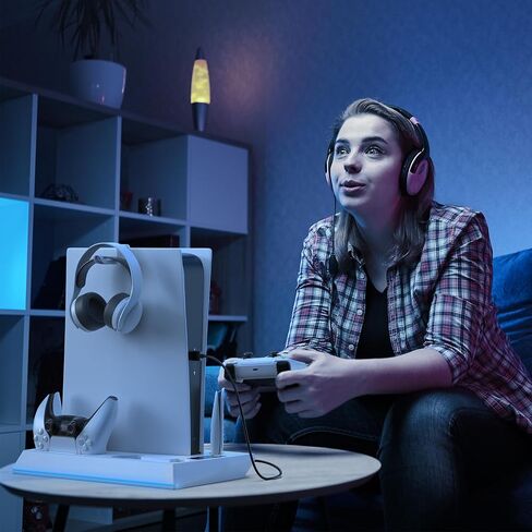 محطة تبريد حامل PS5 مع محطة شحن وحدة تحكم مزدوجة، مروحة تبريد 3 مستويات، 3 محاور USB، حامل سماعة رأس، فتحة وسائط لأقراص وحدة التحكم PS5/الإصدار الرقمي (غير مناسبة لجهاز PS5 Slim) in Kuwait