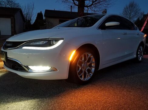 iJDMTOY Smoked Lens Amber Full LED Front Side Marker Light Kit Compatible With 2015-2017 Chrysler 200, Powered by 66-SMD LED, Replace OEM Sidemarker Lamps in Saudi Arabia