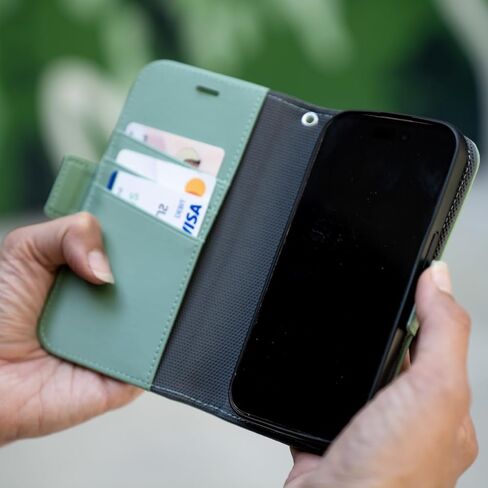 حاصرات علبة الهاتف EMF DefenderShield متوافقة مع iPhone 16 Pro - حالة الهاتف الخليوي المضاد للإشعاع الكامل لخفض الإشارات اللاسلكية وانبعاثات البطارية - مانع EMF iPhone (أسود) in Kuwait