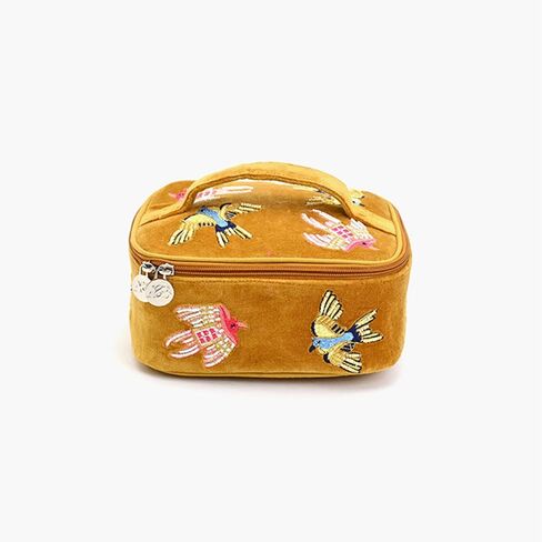 America & Beyond Velvet Embroidered Jewelry Box - منظم التذاكر اليدوي المصنوع يدويًا مع تفاصيل الأزهار بوهو (الذهب) in Kuwait