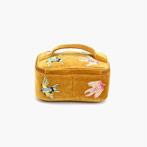 America & Beyond Velvet Embroidered Jewelry Box - منظم التذاكر اليدوي المصنوع يدويًا مع تفاصيل الأزهار بوهو (الذهب) in Kuwait