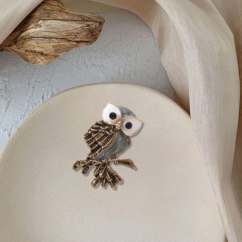 Gold Crystal Deer Owl Spider Bee Brooches for Womne Elegant Enamel Rhinestone Pearl Animal Brooch Pins Fashion Jewelry Brooch pin Accessories for Women Men Gift in Saudi Arabia