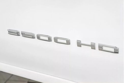 مجموعة الزوج 2020-2023 3500HD 3500 HD DOORS SIFE 3D Emblems Nameplates Badge (Chrome) in Kuwait
