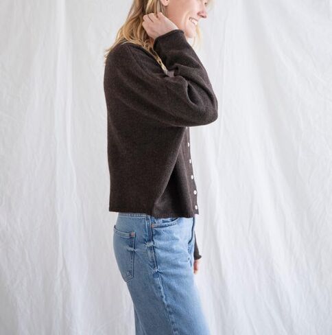 Women Y2k Knitted Cardigan Long Sleeve Button Down Sweater Lightweight Casual Cardigan Loose Fall Streetwear in Kuwait