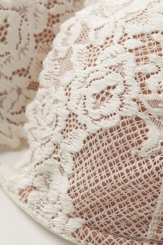 Woman's Pretty Flowers Elena Balconette Bra in Saudi Arabia