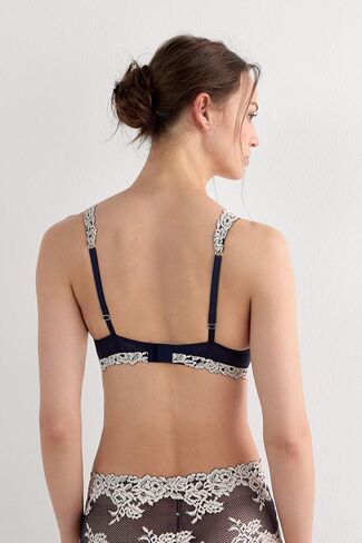 Woman's Pretty Flowers Elena Balconette Bra in Saudi Arabia