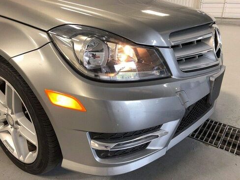 iJDMTOY OEM-Spec Amber Lens Front Bumper Side Marker Lamp Housings Compatible With 2012-2014 Mercedes W204 LCI C250 C300 C350 C-Class in Saudi Arabia