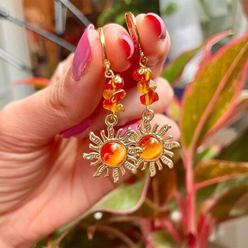 Crystal Layered Necklaces for Women Hippie Boho Necklaces with Earrings Sun Pendant Gold Jewelry Set in Kuwait