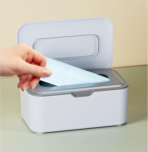Face Mask Dispenser Box Holder Storage Box. High Clarity Mask Case With Cover For Storing And Dispensing Personal Face Masks (Clear) in Saudi Arabia