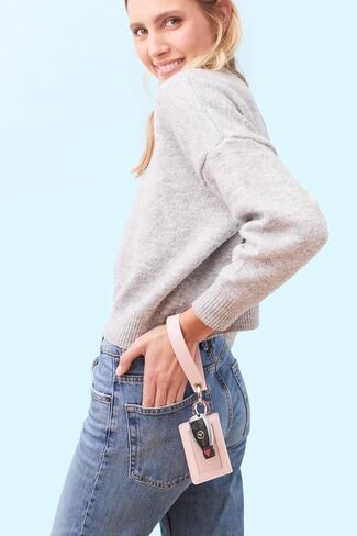 Loop Wristlet Keychain for Women – Stylish Key Ring Bracelet, Mother’s Day Gift, Teacher Appreciation Gift in Kuwait