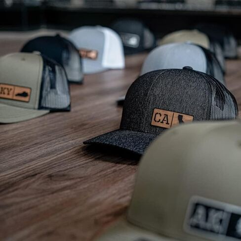 نصف نصف ماساتشوستس بليك جلود باتش القبعة-الولايات المتحدة الأمريكية صنعت شبكة Snapback قابلة للتعديل-United-6 لوحات mid profile in Kuwait