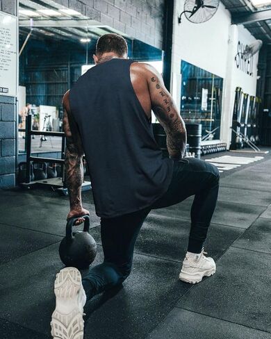 الرجال المضحكين GRPAHIC TANK TOPS تجريب كمال الأجسام الصال in Kuwait