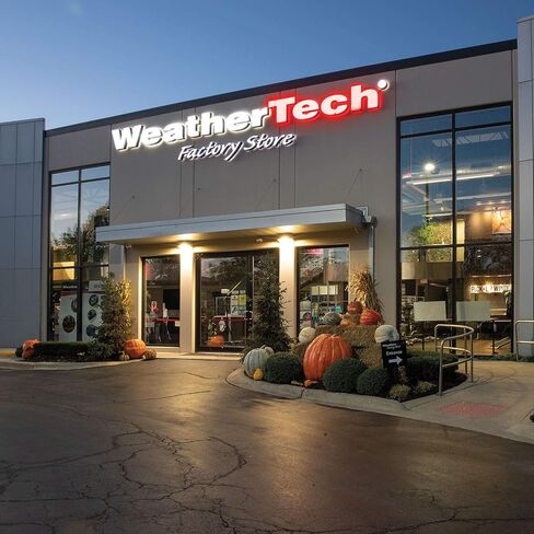 الحصير الأرضية في جميع الأحوال الجوية Weathertech لـ Frontier ، خط الاستواء - الصف الأول (W458) ، أسود in Saudi Arabia