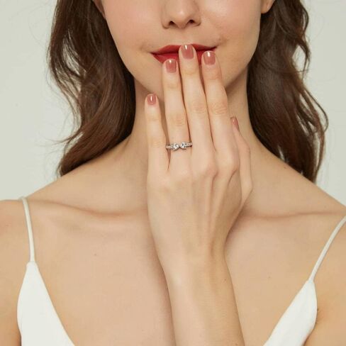 Berricle Sterling Silver Heart CZ CZ خواتم وعدها ، خاتم الزركونيا القابل للتكديس 3-Stone Cubic Zirconia in Saudi Arabia