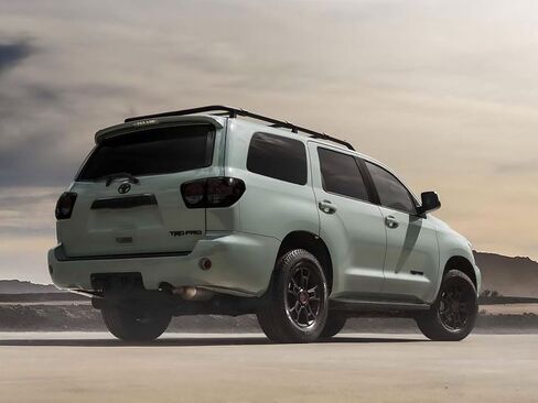Rvinyl Tail Light Pre Cut Film Tint Kit in Smoke متوافق مع Toyota Sequoia 2018-2022 - ظهورات لاصقة in Saudi Arabia