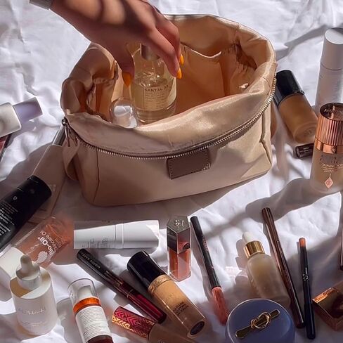 Etoile - Jet Setter Travel Case أسود ناعم مرن وقابل للطي كيس السفر التجميلي in Kuwait