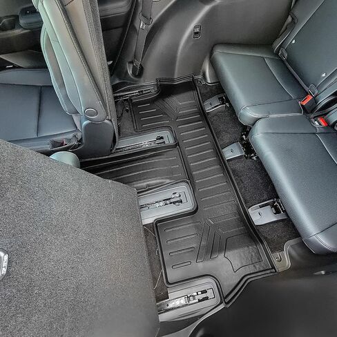 Smartliner Custom Fit 3rd Row Rofer Liners لعام 2024-2025 Hyundai Santa Fe in Kuwait