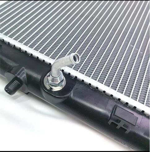 1PCS Water Tank OEM 160410V040 16041-0V040 in Saudi Arabia