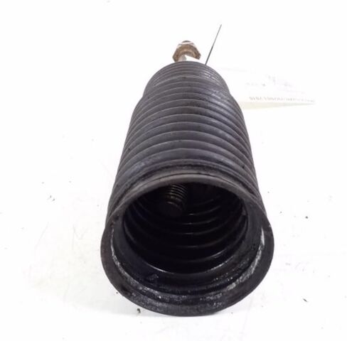 1pc توجيه الغبار الغبار تغطية OEM 6394600196 639 460 01 96 in Saudi Arabia