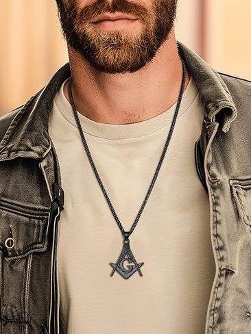 قلادة FaithHeart Masonic للرجال، رمز بوصلة الماسونية 18 قيراط مطلي بالذهب/الفولاذ المقاوم للصدأ ومجوهرات قلادة ماسونية مقبولة مع صندوق هدايا in Saudi Arabia
