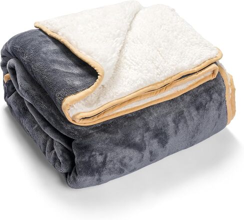 Magshion Soft Plush Furry Large Dog Blankets, Washable Sherpa Faux Fur Throw Blanket for Bed Couch Sofa Protection, 52 x 62 Inches in Saudi Arabia