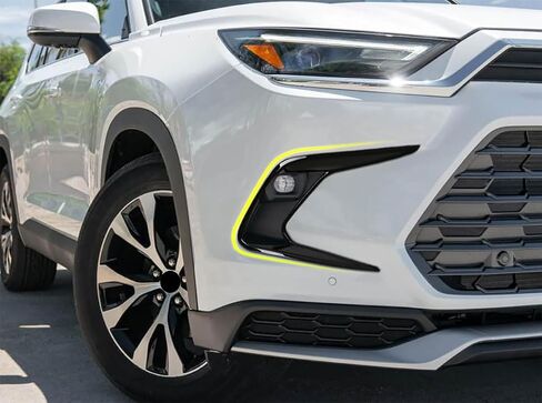 إكسسوارات السيارات متوافقة مع تويوتا الجديد Grand Highlander 2024 2025 غطاء مصباح الضباب الأمامي الخارجي غطاء ABS 2PCs (نمط الكروم اللامع) in Kuwait