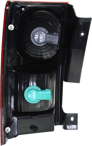 Garage-Pro Tail Light for CHRYSLER TOWN AND COUNTRY 08-10 RH Assembly Halogen in Saudi Arabia
