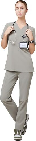 فرك طبي للسيدات أعلى S-5XL ث/جيوب in Kuwait
