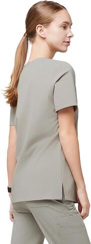 فرك طبي للسيدات أعلى S-5XL ث/جيوب in Kuwait
