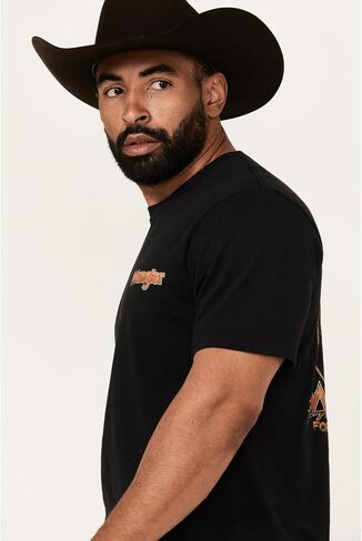 Wrangler Men's Boot Boot Barn Bucking Cowboy Short Sleeve Graphic Thirt - 112361368 US Black in Saudi Arabia