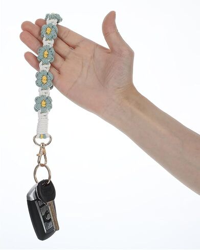 Handmade Boho Macrame Keychain for Women, Wristlet Bracelet Keychain Lanyard for Keys Car Keys Cute Floral Floral Daisy Wrist Crochet Key Chain in Saudi Arabia