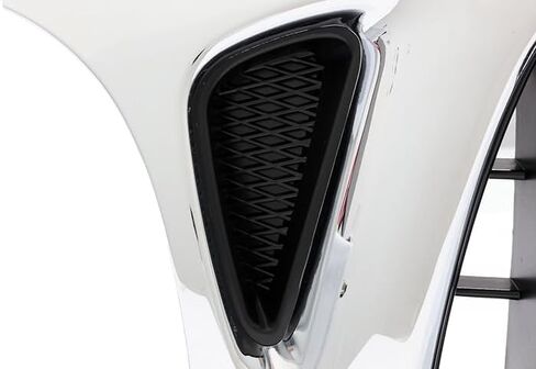 For 2001 2002 2003 2004 Toyota Tacoma Grille Grill Assembly Chrome Shell with Painted Dark Gray Insert in Saudi Arabia