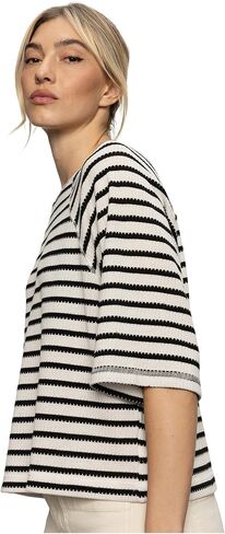 Sanctuary Women's Boxy Raglan Tee in Saudi Arabia