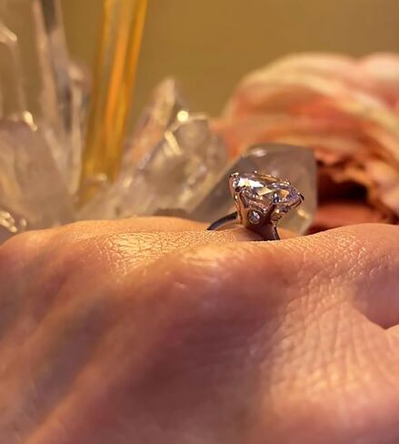 IVY & BAUBLE 1 Carat, 2 Carat, 3.5 Carat CZ Round Solitaire Engagement Ring in White Gold Plating, Size 5-10 in Kuwait