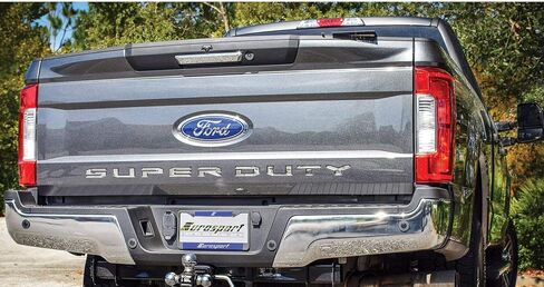 2017 Ford Super Duty Chrome Tailgate Kit in Saudi Arabia