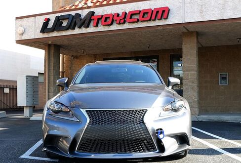 Ijdmtoy jdm Red Track Racing Racing Hook Ring Ring متوافق مع Lexus 2006-Up IS250 IS350 GS350 GS460 ، 2007-UP-UP ، 2011 CT & 2012-Up Rx Facelift ، مصنوع من الألمنيوم خفيف الوزن in Saudi Arabia