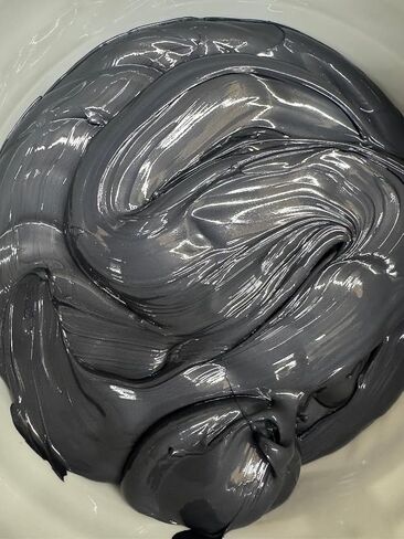 Republic Oil Extreme Duty 5% Moly Heavy Duty Grease 35lb | Moly Grease | 5% Moly | Calcium Sulfonate | EP2 | #2 | Heavy Duty Moly | Mining | Construction | Agriculture |NLGI 2 in Saudi Arabia