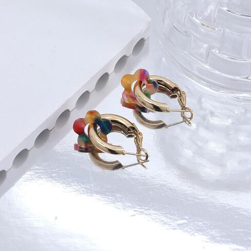 Chunky Acrylic Gold Small Flower Hoop Huggie Earrings, Colorful Boho Ear Piercing Dangle Drop Earrings, Dainty Chic Charm Jewelry Gift in Saudi Arabia